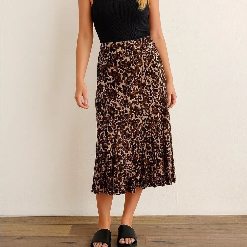 Chico’s Travelers Leopard Print Elastic Waist Midi Skirt Brown Tan Size M